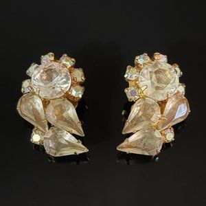 ✨Stunning VTG Sparkly Clip On Earrings